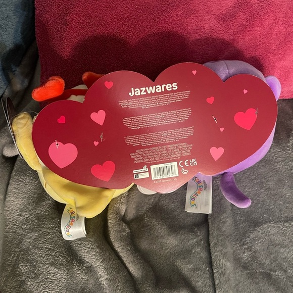 Squishmallows Monkey and Banana Plush Set Hartman and Junie - Picture 3 of 3